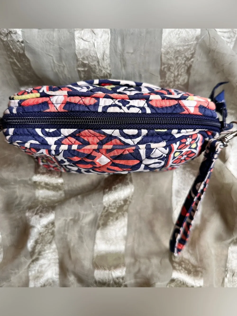 Vera Bradley Sun Valley Navy Orange Patterned Wristlet Cosmetic